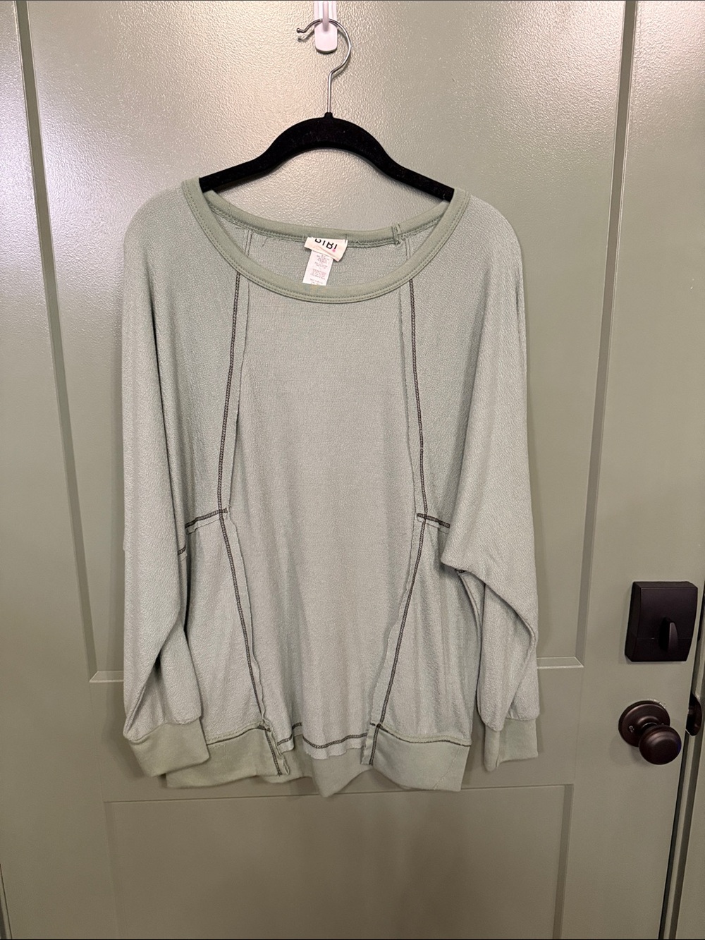 NWOT BiBi Moss Green Relaxed Dolman sleeve pullover